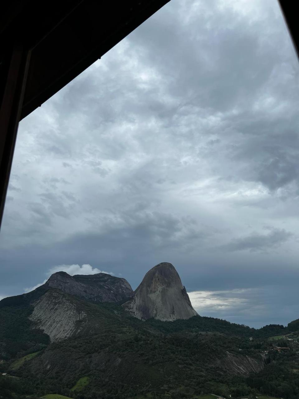 Vista Azul Apart Hotel - Pedra Azul Pinheiros Екстер'єр фото